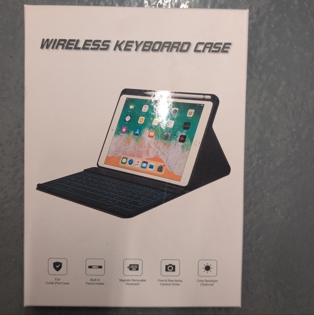 Wireless Keyboard Case for Ipads And Tablets - Black